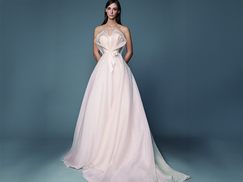 DESTINA　photo wedding_インポートドレスの取扱いがある