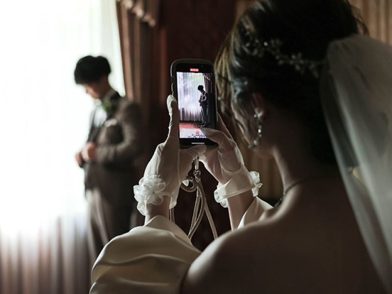 【スマホ撮影OK】自由に撮れるスマフォトウエディング《ドレス着用OK》