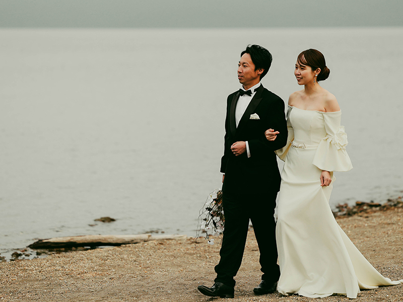 【ロケ×会食セットプラン】豪華フリーチョイスのアクセサリー◆ドレスショップならではの上質ドレスプラン