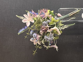 【造花レンタル】クラッチブーケA