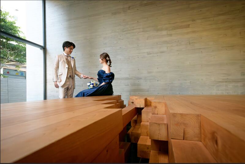 カラードレス・タキシードへチェンジ！