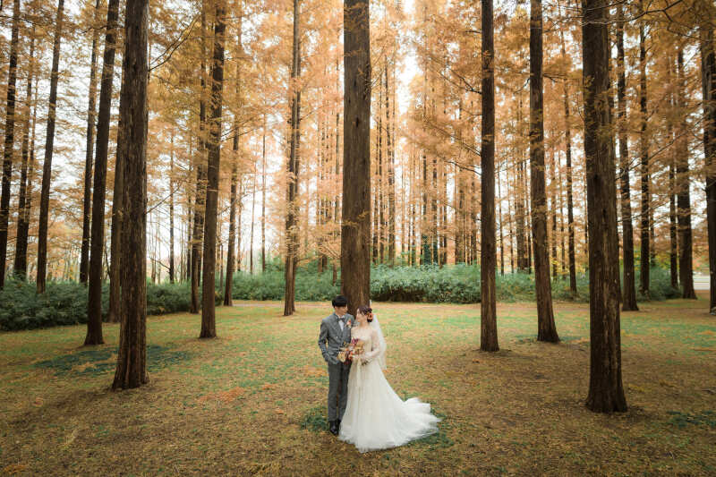 広がる空の下で深呼吸