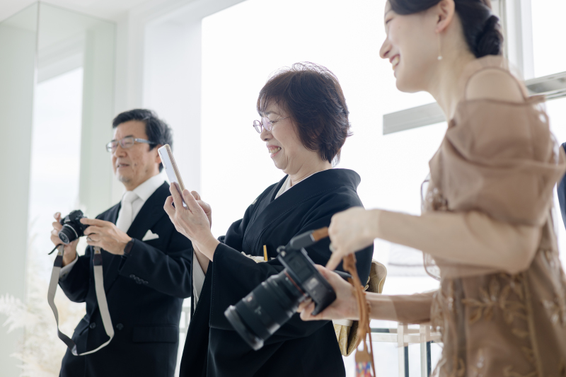 見守るまなざしの奥行き