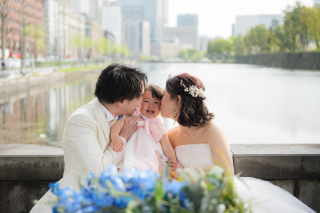 洋装×ロケーション、ファミリーウェディングフォト