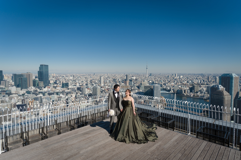 空へ開くテラス