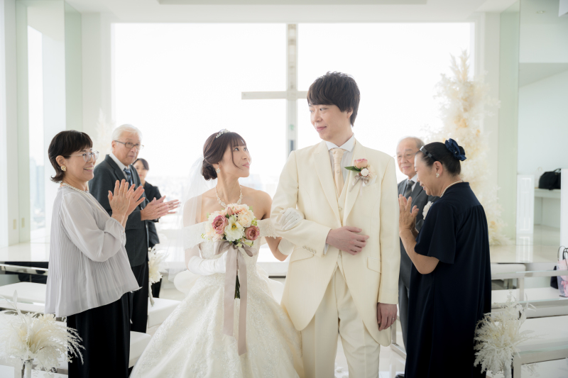 バージンロードに響く足音