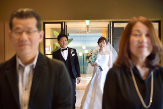 家族も一緒にフォトウェディング