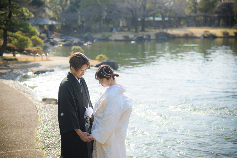水面がきらきらと