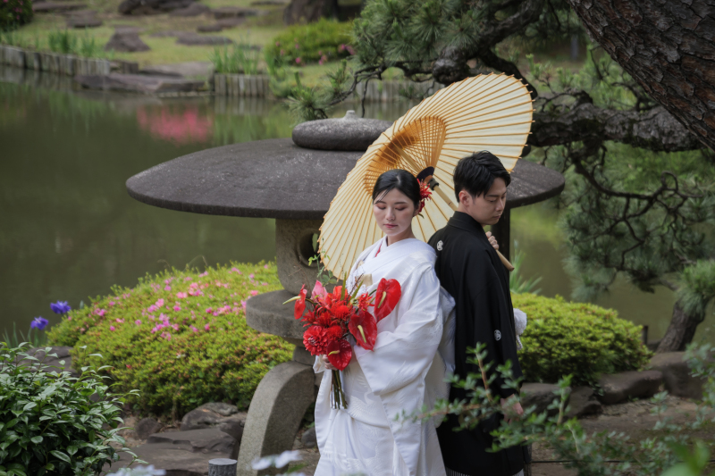 番傘の赤が描く愛の色