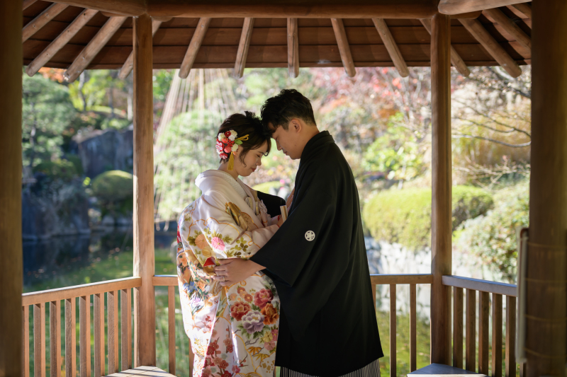 赤鳥庵「六角浮き見堂」