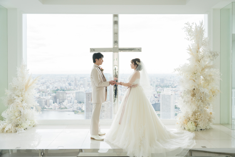 チャペルで挙式風撮影