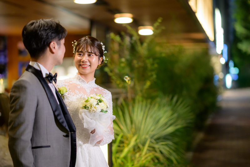 エントランスに灯る笑顔