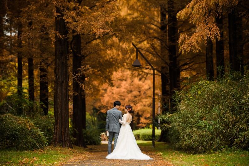 洋装×ロケーション