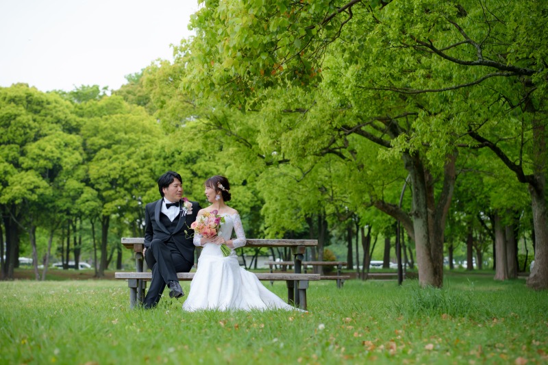 洋装×ロケーション、館内ロケーション