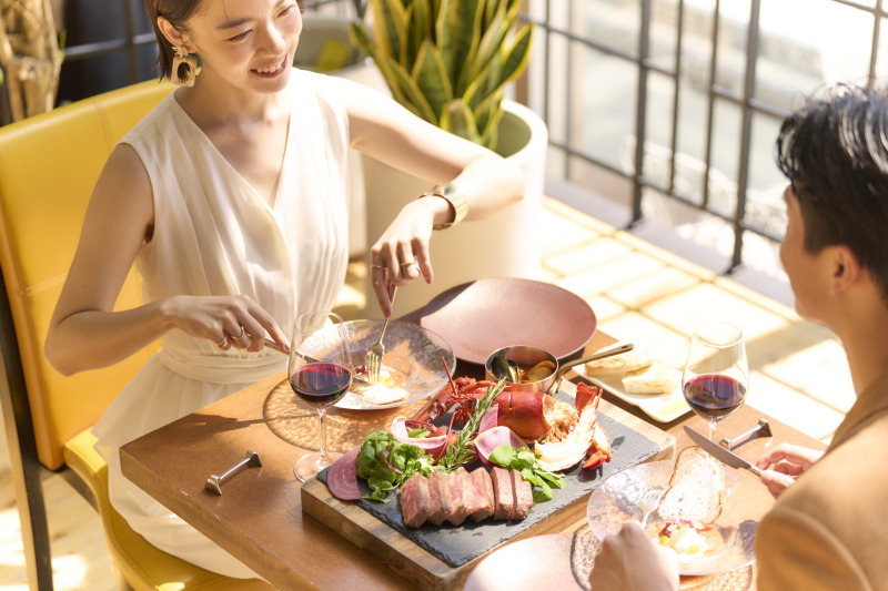 STYLE＋東京_会食ができる