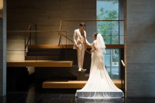 STYLE＋東京_《木材会館》木の温もりを感じる大人フォト