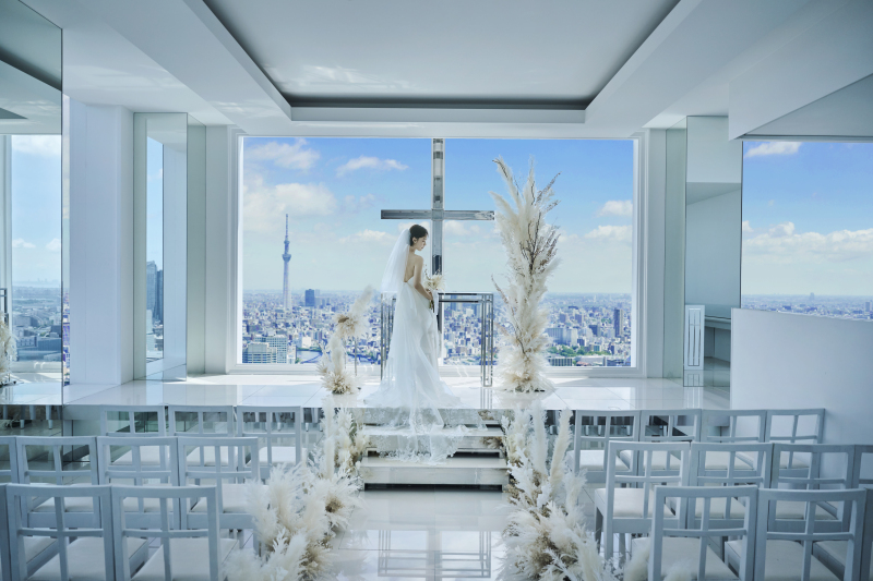 ◆6月撮影まで特別価格【チャペルフォト&お食事6名プラン】レストランルーク｜ ドレス&times;タキシード、ヘアメイク、データ100枚付