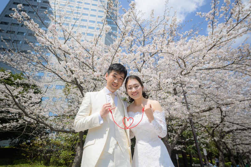 ※期間限定【桜フォトプラン】洋装(ウェディングドレスまたはカラードレス)・タキシード、100カット、着付・ヘアメイク込