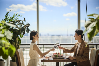 【チャペルフォト&レストラン食事付きプラン】レストランルーク| チャペル・館内撮影+会食ランチコースプラン