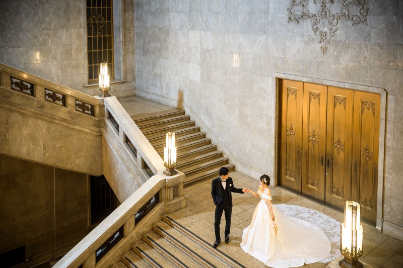 【※申請料込み!国立博物館撮影プラン】上質ウェディングドレス×タキシード【レタッチ済100カット以上全データ付き】