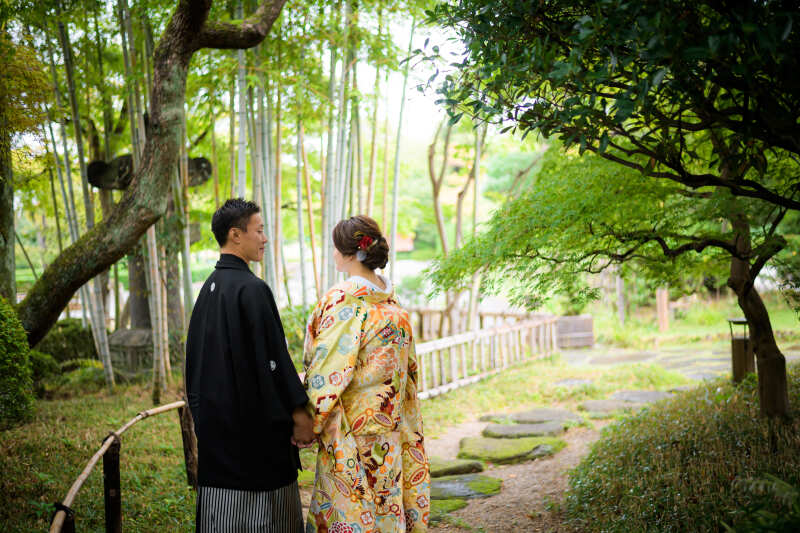  【選べる｜色打掛&times;ロケーションフォト】色打掛&times;紋付、ヘアメイク、ロケーション移動・申請費、データ100枚付