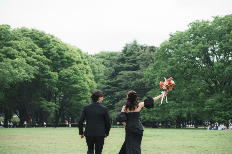 【新緑ロケーションフォト】上質ドレス×タキシード,ヘアメイク,データ100枚,移動費,撮影申請費込