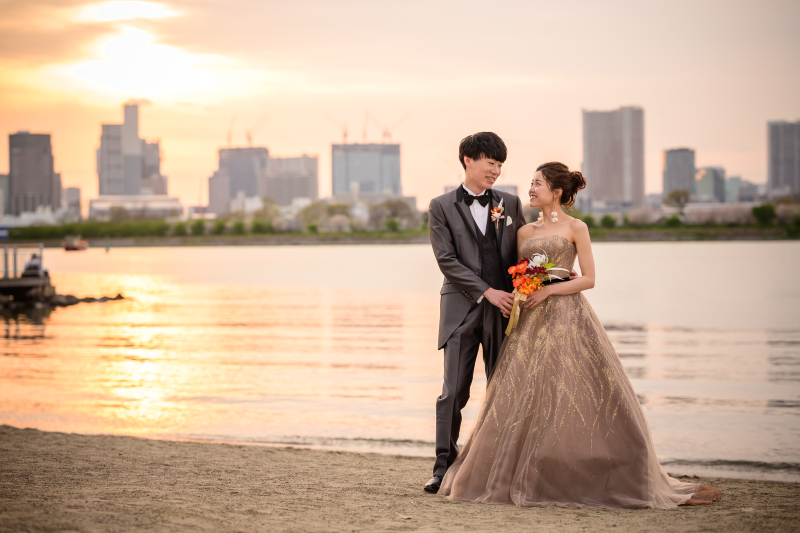 【カラードレス×ロケーションフォト】洋装1着ずつ,ヘアメイク,データ100枚,移動費,撮影申請費込