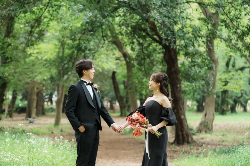 【選べる｜カラードレス&times;ロケーションフォト】上質ドレス&times;タキシード、ヘアメイク、ロケーション移動・申請費、データ100枚付