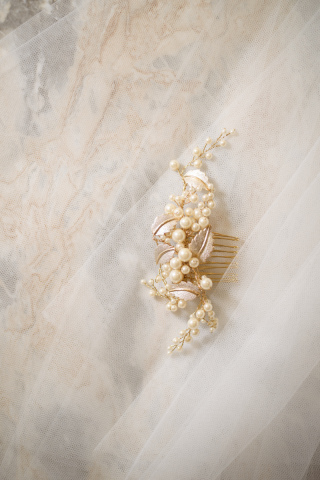 リーフ＆パールヘッドコーム小