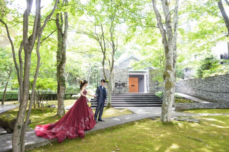 豊かなグリーンの中で