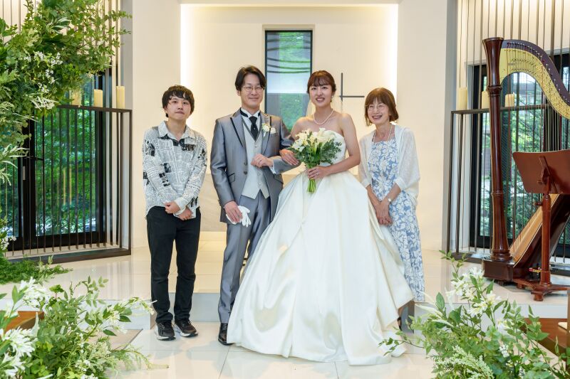 撮影を見守ってくれているご家族様と