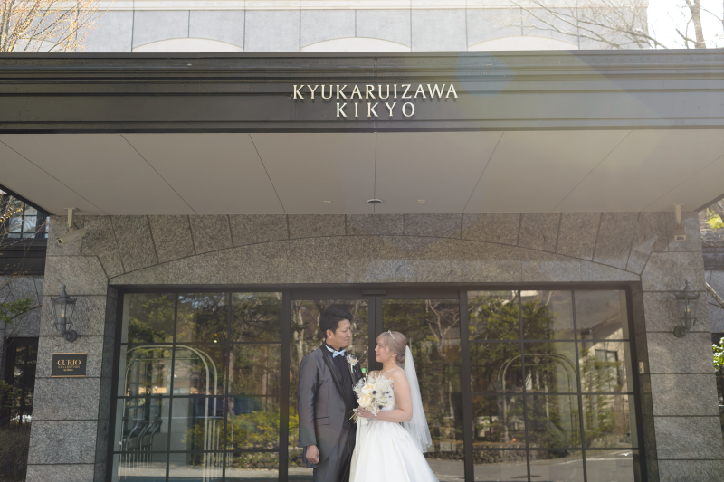 エントランスにて