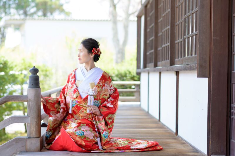 鮮やかな色打掛