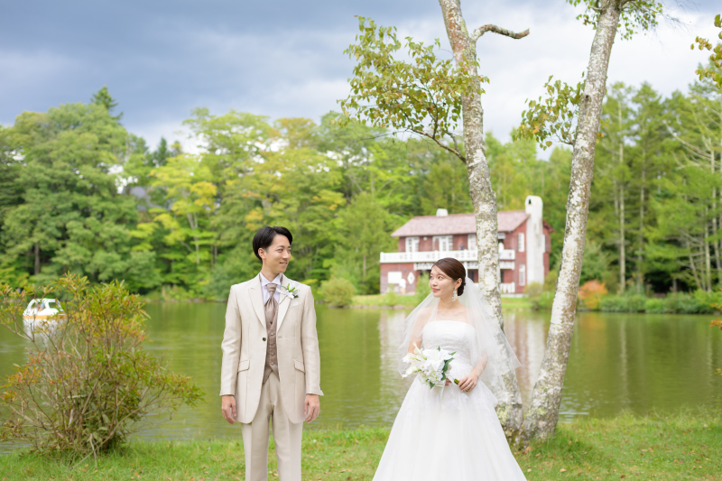 洋装×ロケーション