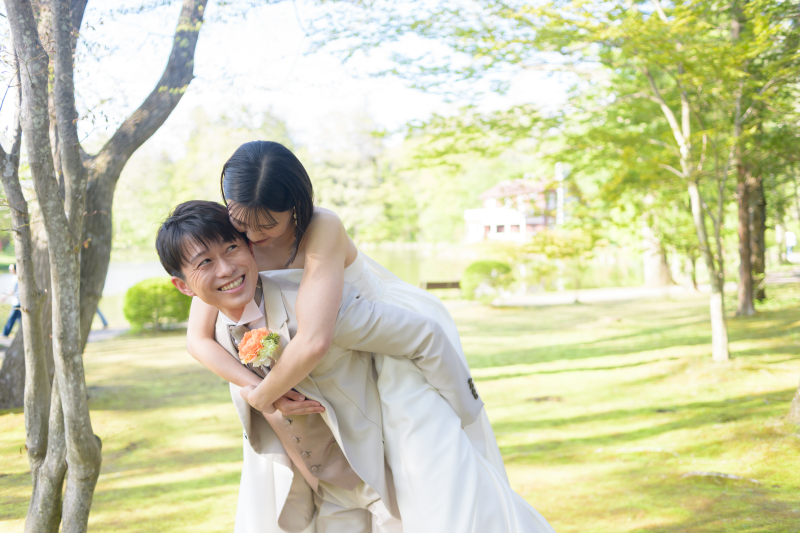 ぎゅっと寄り添って