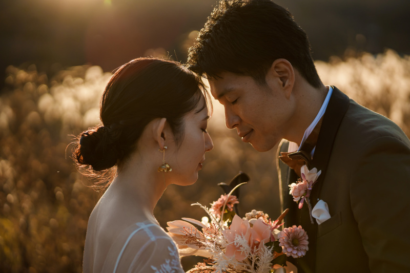 2025年内撮影｜新婦衣装グレードアップ差額半額【チャペル× ロケーション】選べるドレス×タキシード、ヘアメイク、データ150枚