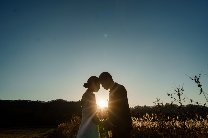 2025年内撮影｜新婦衣装グレードアップ差額半額【ロケーションフォト】選べるドレス×タキシード、ヘアメイク、移動費、申請費込み