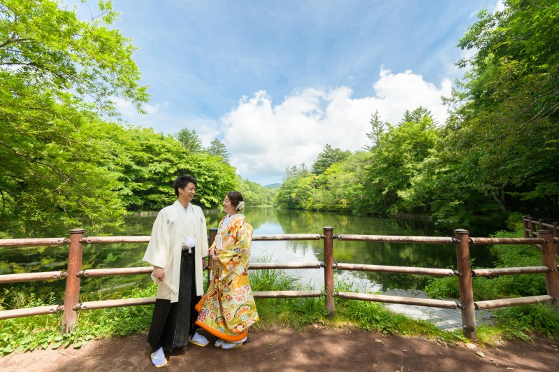 【雲場池×チャペル撮影プラン】洋装+和装どちらも選べる2着プラン、ヘアメイク、写真データ150枚 ※全色味補正済み