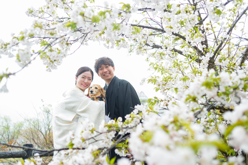 【たいせつな家族も一緒に！】ファミリーフォトプラン｜事前衣装試着、ヘアメイク、写真データ100カット※全色味補正済み