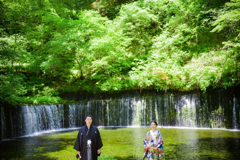 【白糸の滝撮影プラン】上質色打掛×袴【レタッチ済100枚以上全データ付き】