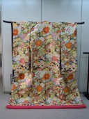 平安御所解牡丹　黒