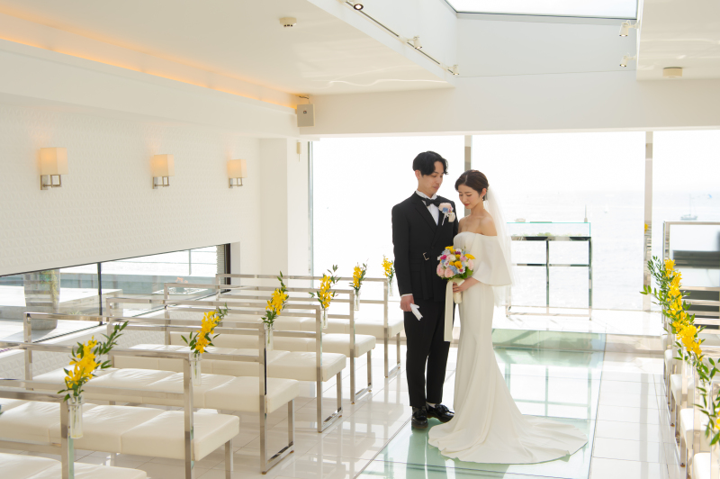 場所をチャペルに移して