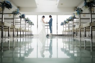 洋装×ロケ&館内撮影