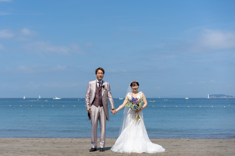 青空の下、ふたりで歩く未来