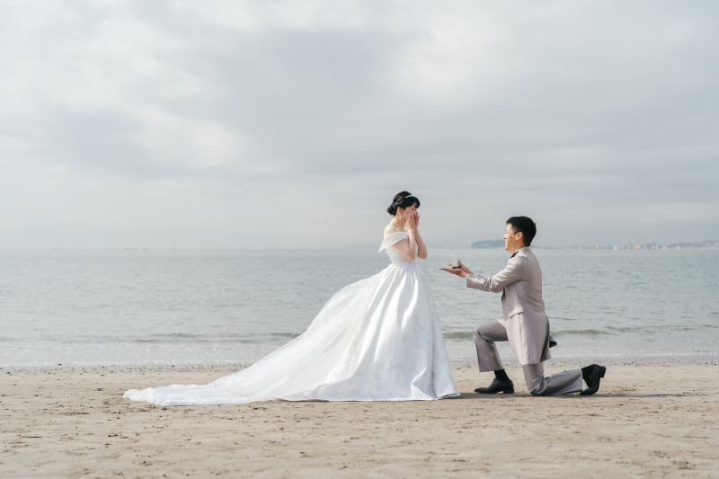 浜辺で誓う永遠の約束