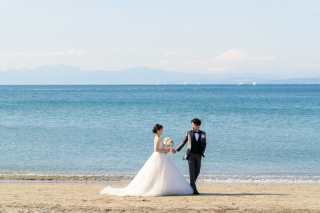 洋装×チャペル・ロケーション