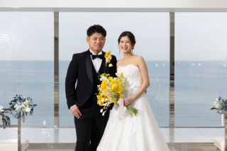  洋装×チャペル、館内ロケーション