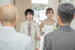 洋装&times;チャペル、館内ロケーション