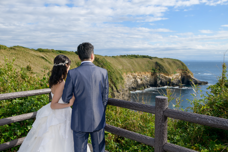 洋装×ロケーション、チャペル