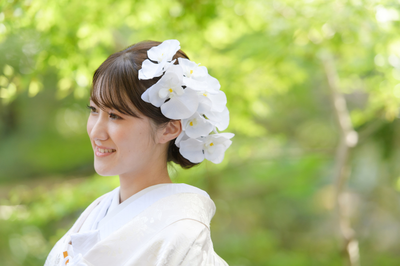 気品ある花のアクセント